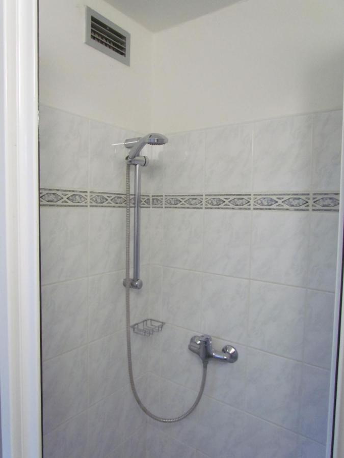 Dopravna Alzbetin Aparthotel Železná Ruda Exterior foto
